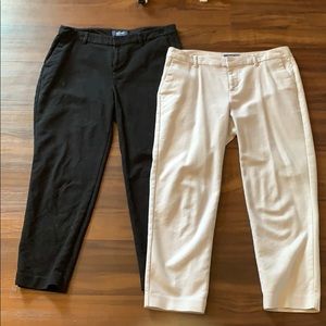 Set of cropped pants
